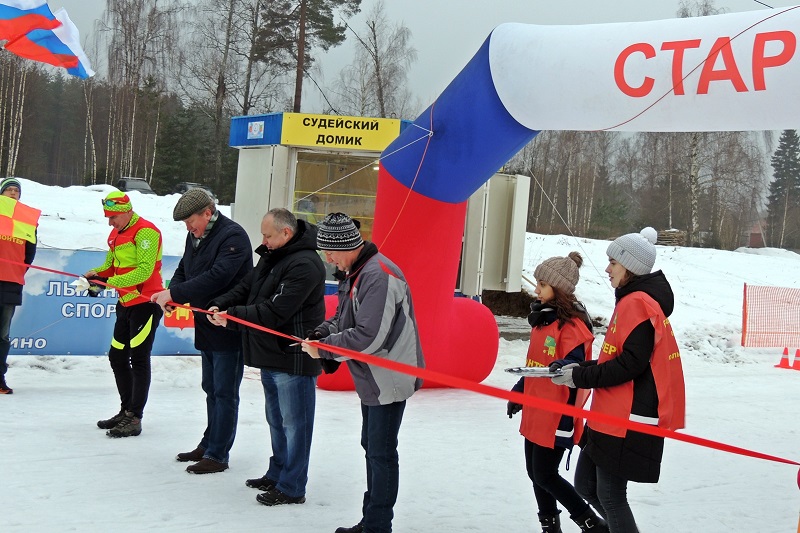 Спорта кольчугино. Кольчугино Владимирская область стадион кабельщик. Спорт Кольчугино. Лыжный спорт в Кольчугино. Линия спорта город Кольчугино.