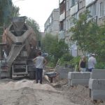 na_gorodskih_territoriyah_prodolzhayutsya_raboty_po_formirovaniyu_komfortnoj_gorodskoj_sredy_09_08_2018